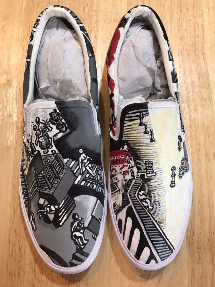 M.c Escher Schuhe Gemalt von 3PsCustomGifts