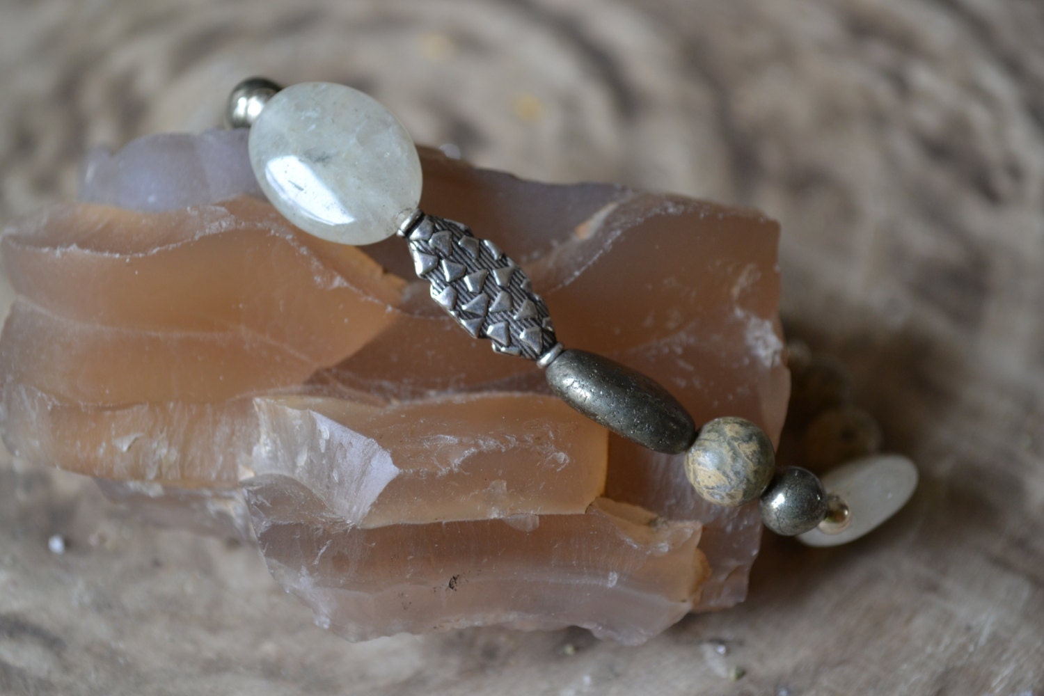 Grau, Feldspat, Sterling Silber, Aqua Terra Jasper Und Pyrit Stretch Armband Grau, Feldspat, Sterling Silber, Aqua Terra Jasper Und Pyrit Stretch Armband von 3RWeDragonflyDesigns