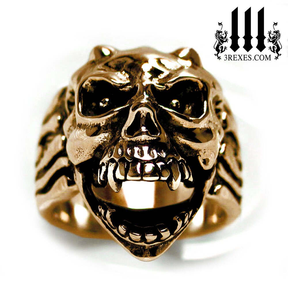 Männer Totenkopf Ring Krug Teufel Gargoyle Bronze Biker Band Gr. 13 Männer Totenkopf Ring Krug Teufel Gargoyle Bronze Biker Band Gr. 13 von 3RexesJewelry