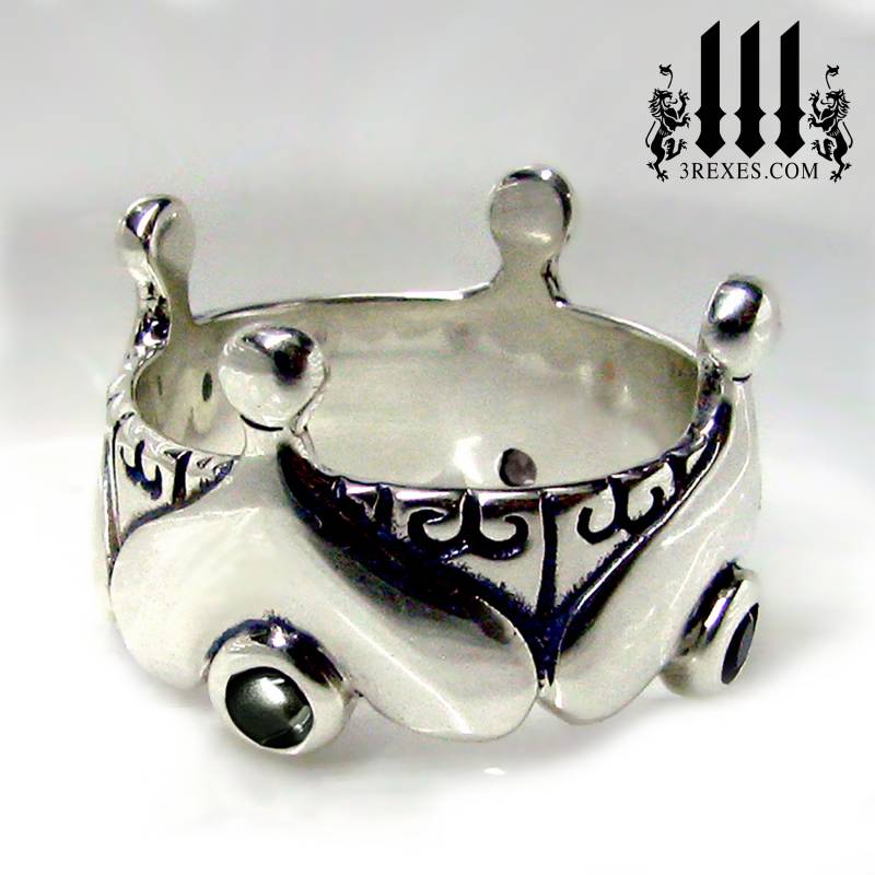 Silber Herz Krone Ring Gothic Schwarz Onyx Versprechen Band Steine Größe 9 Silber Herz Krone Ring Gothic Schwarz Onyx Versprechen Band Steine Größe 9 von 3RexesJewelry