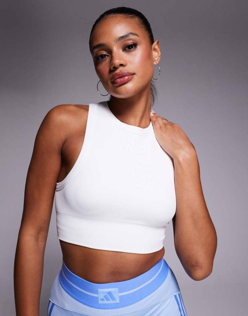 4505 - Active - Doppellagiger, nahtloser Sport-BH in Weiß mit Halt von 4505