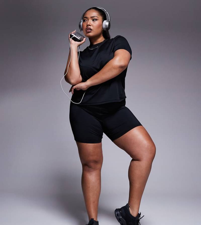 4505 Curve - Icon - Trainings-Leggingshorts in Schwarz mit Handytasche und hohem Bund, 5 Zoll Schrittlänge von 4505