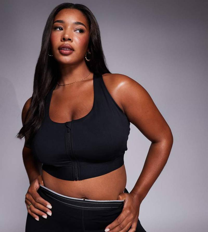 4505 Curve - Icon - Sport-BH in Schwarz mit hoher Stützfunktion, herausnehmbaren Polstern und verstellbaren Trägern 4505 Curve - Icon - Sport-BH in Schwarz mit hoher Stützfunktion, herausnehmbaren Polstern und verstellbaren Trägern von 4505