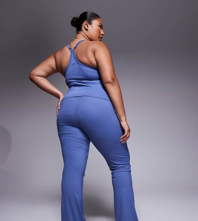 4505 Curve - Icon - Yoga-Leggings in Chinablau mit schmalem Schnitt und weicher Haptik von 4505