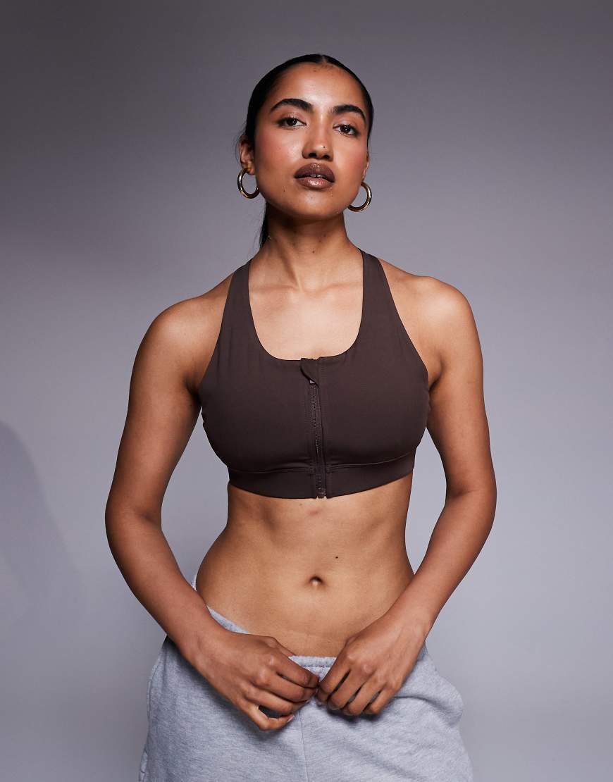 4505 - Icon - Active - Sport-BH mit hoher Stützfunktion und herausnehmbarer Polsterung in der Farbe French Roast-Brown von 4505