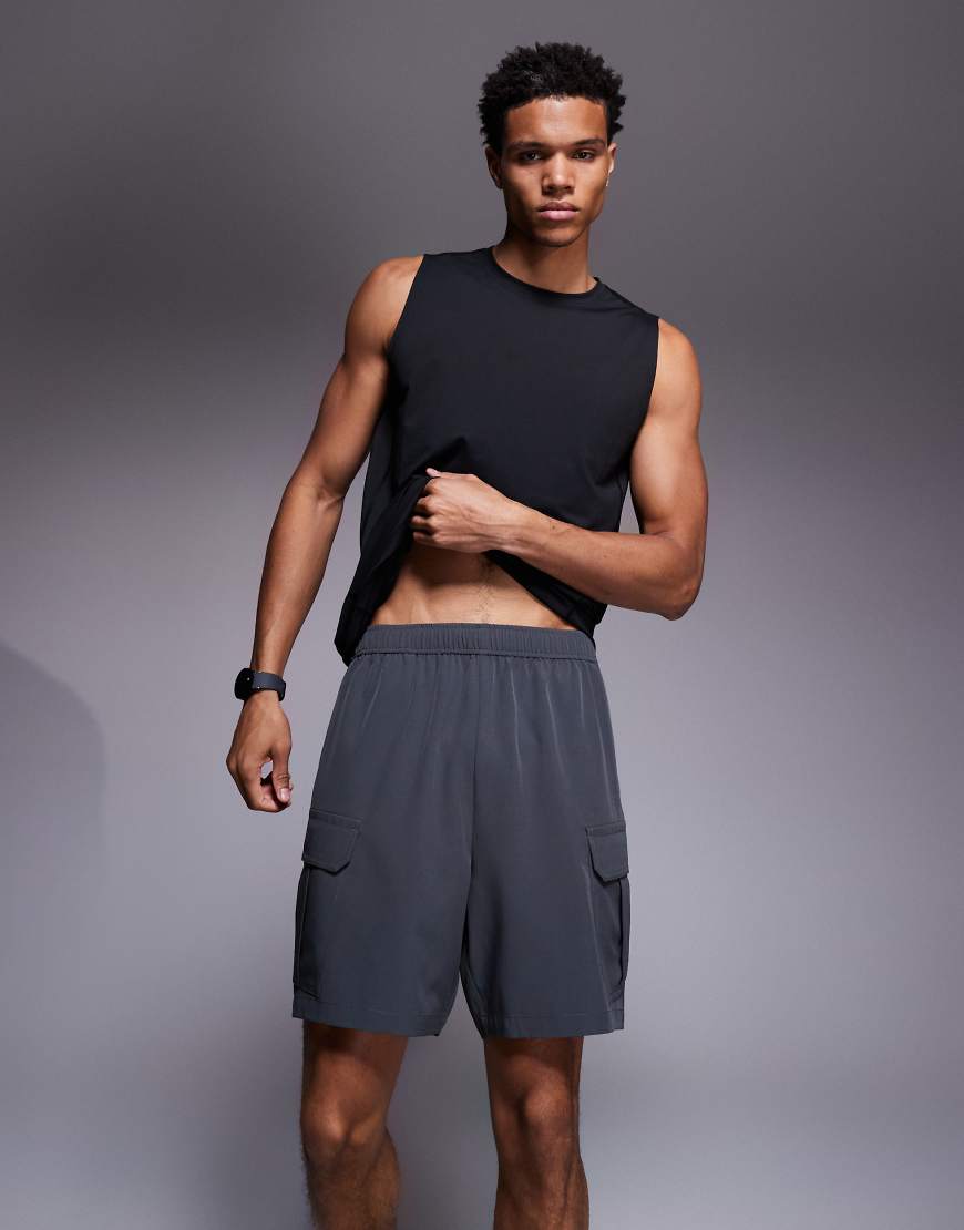 4505 - Icon - Schnell trocknende Cargo-Sportshorts in Anthrazit mit Reißverschlusstaschen und Markenlogo, 18 cm Schrittlänge-Grau von 4505