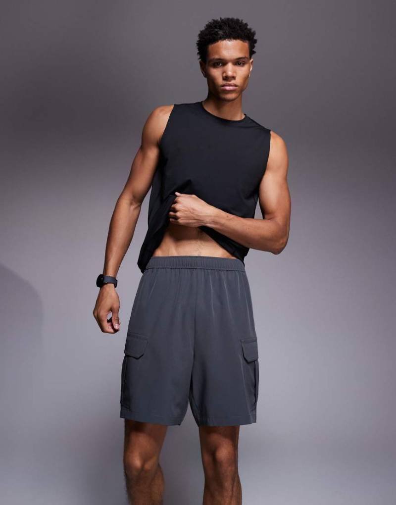 4505 - Icon - Schnell trocknende Cargo-Sportshorts in Anthrazit mit Reißverschlusstaschen und Markenlogo, 18 cm Schrittlänge-Grau von 4505