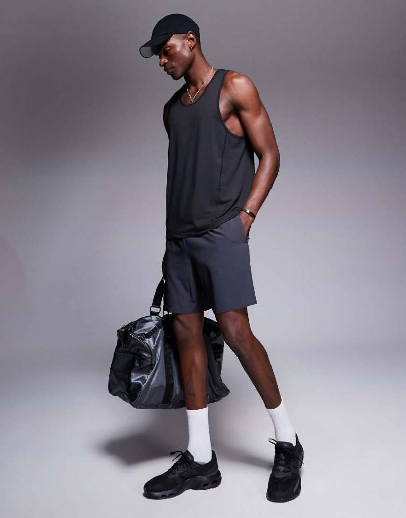 4505 - Icon - Schnelltrocknende Sport-Shorts in Anthrazit mit Reißverschlusstaschen, 13 cm Schrittlänge-Grau von 4505