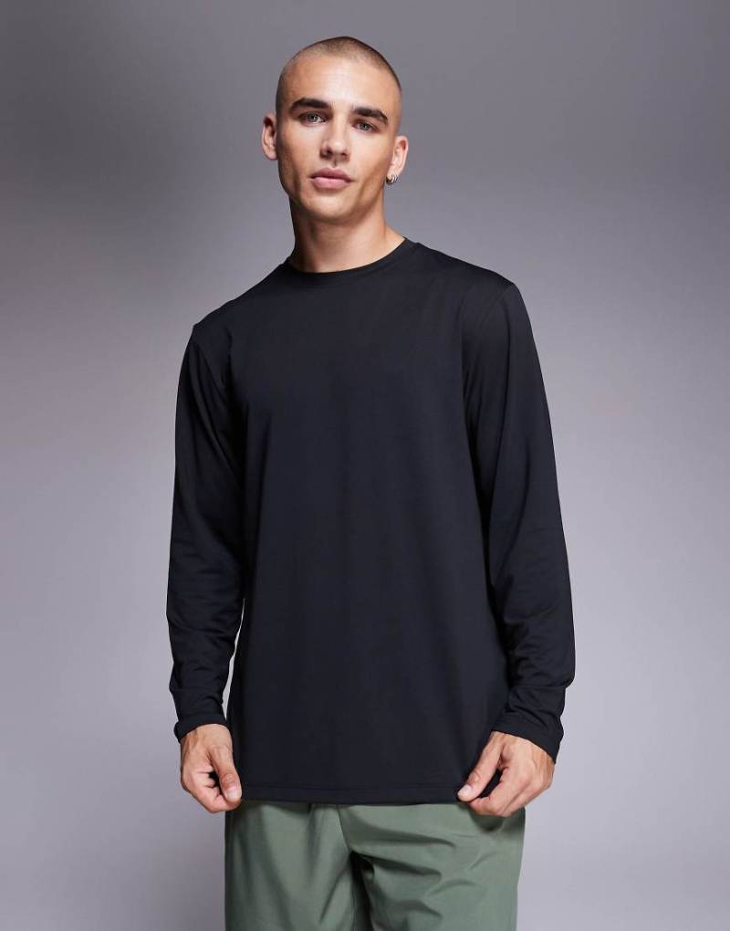 4505 - Icon - Schnelltrocknendes, langärmliges Trainings-T-Shirt aus Mesh in Schwarz 4505 - Icon - Schnelltrocknendes, langärmliges Trainings-T-Shirt aus Mesh in Schwarz von 4505