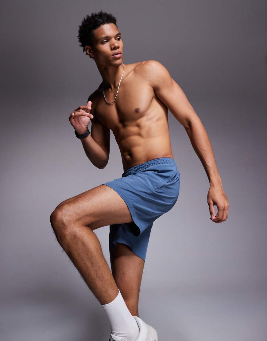 4505 - Icon - Shorts aus schnelltrocknendem Material in Kalkblau mit Reißverschluss-Taschen, 13 cm Schrittlänge von 4505