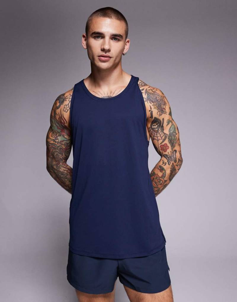 4505 - Icon - Sport-Trägertop aus schnelltrocknendem Netzstoff in dunklem Marineblau mit Ringerrücken von 4505