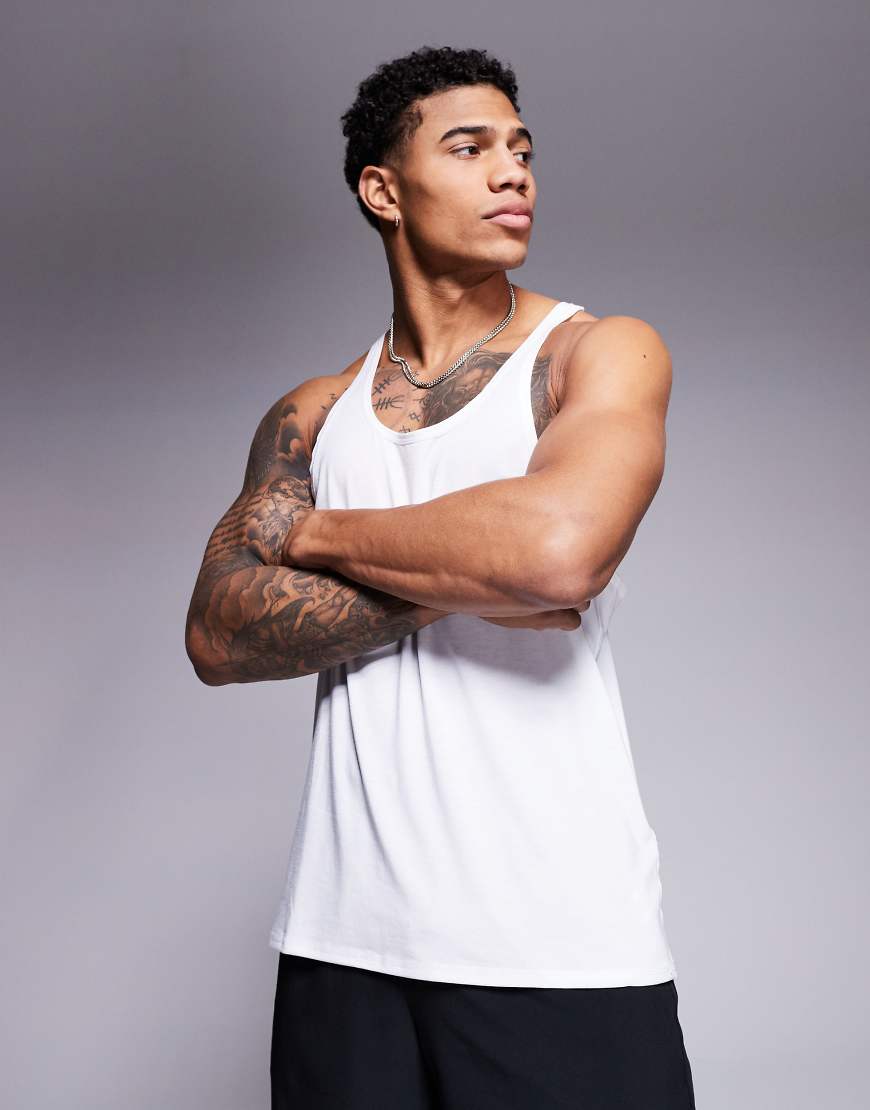 4505 - Icon - Stringer-Trägertop aus schnelltrocknendem Performance-Jersey in Weiß von 4505