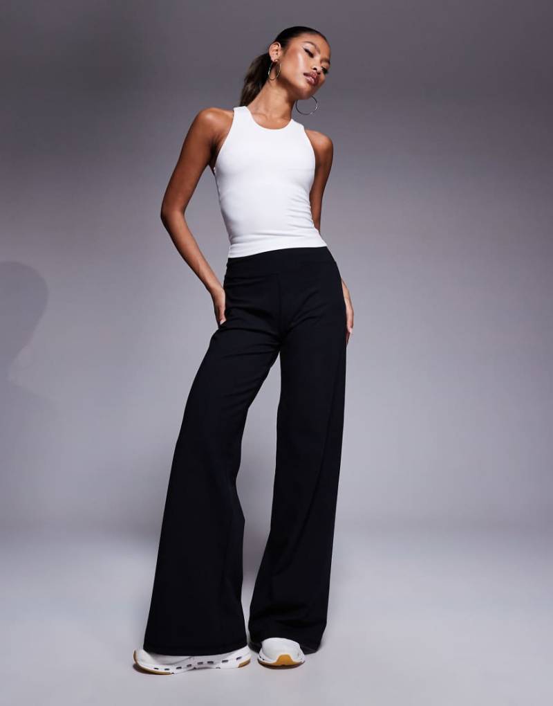 4505 - Icon - Weiche Tanzhose in Schwarz mit weitem Bein und hohem Bund von 4505