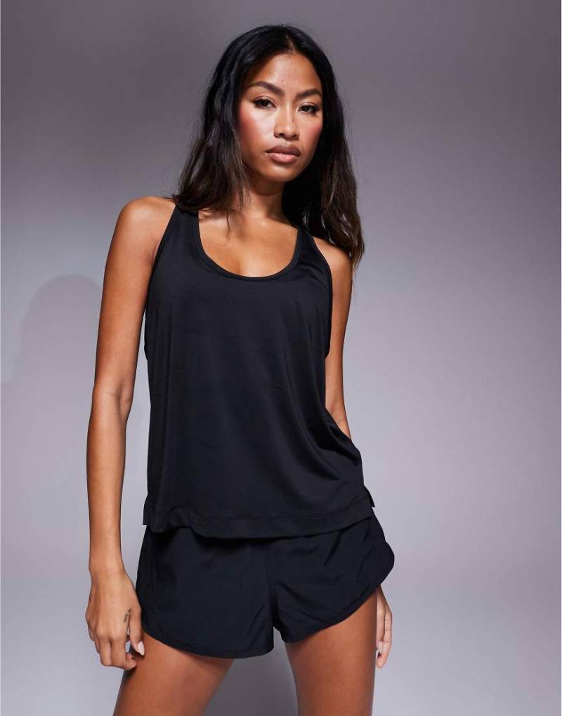 4505 - Icon - Sport-Trägertop aus schnell trocknendem Material in Schwarz von 4505