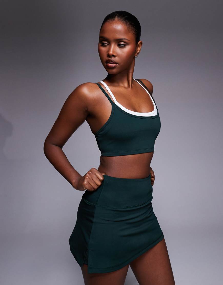 4505 - Padel Active - Doppellagiger Sport-BH in Piniengrün und Weiß mit leichter Stützfunktion von 4505