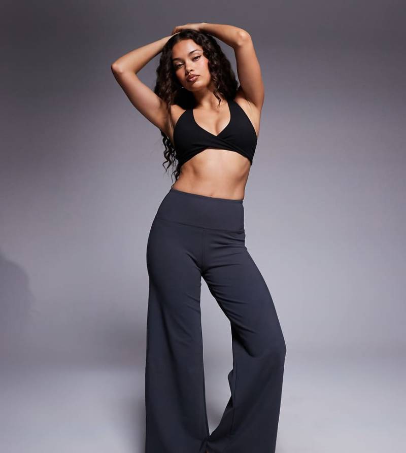 4505 Petite - Icon - Weiche Tanzhose in Eisengrau mit weitem Bein und hohem Bund von 4505