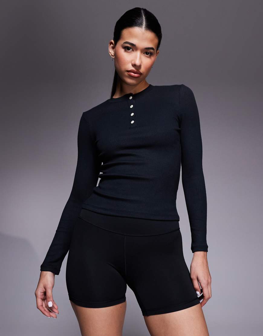 4505 - Rest Day - Langärmliges, ultraweiches Henley-Oberteil aus geripptem Modal in Schwarz von 4505