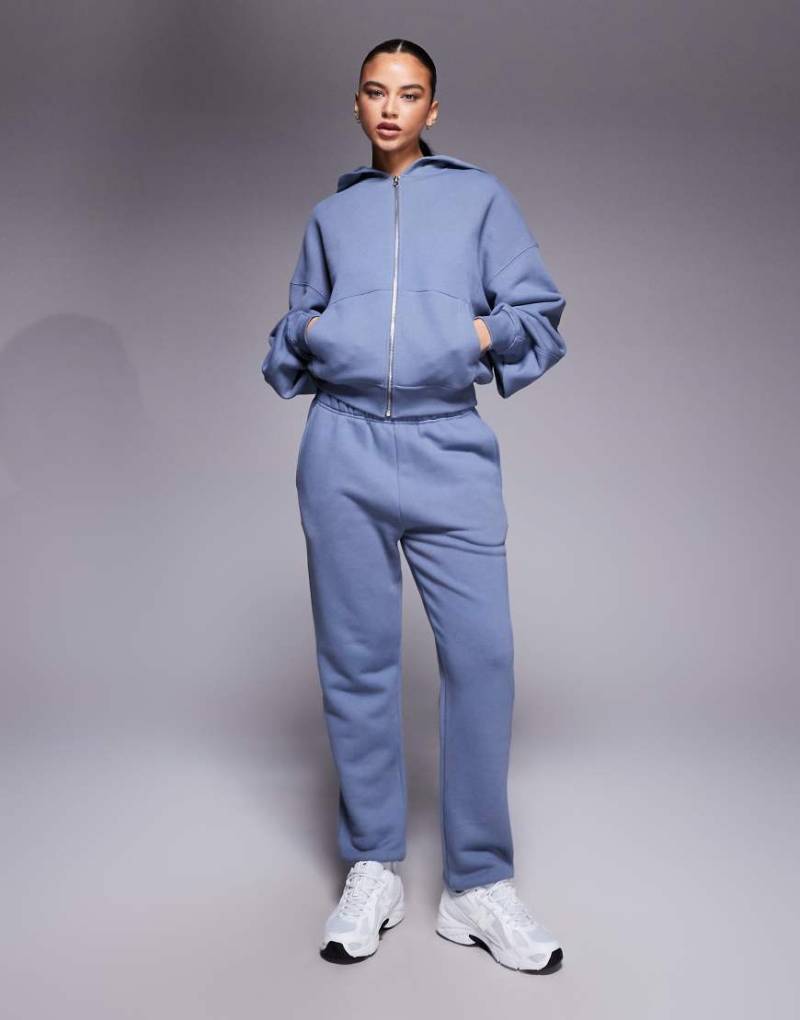 4505 - Rest Day - Schwere Baumwoll-Jogginghose in verwaschenem Steingrau mit niedrigem Bund und Bündchen, 420 g/m² von 4505