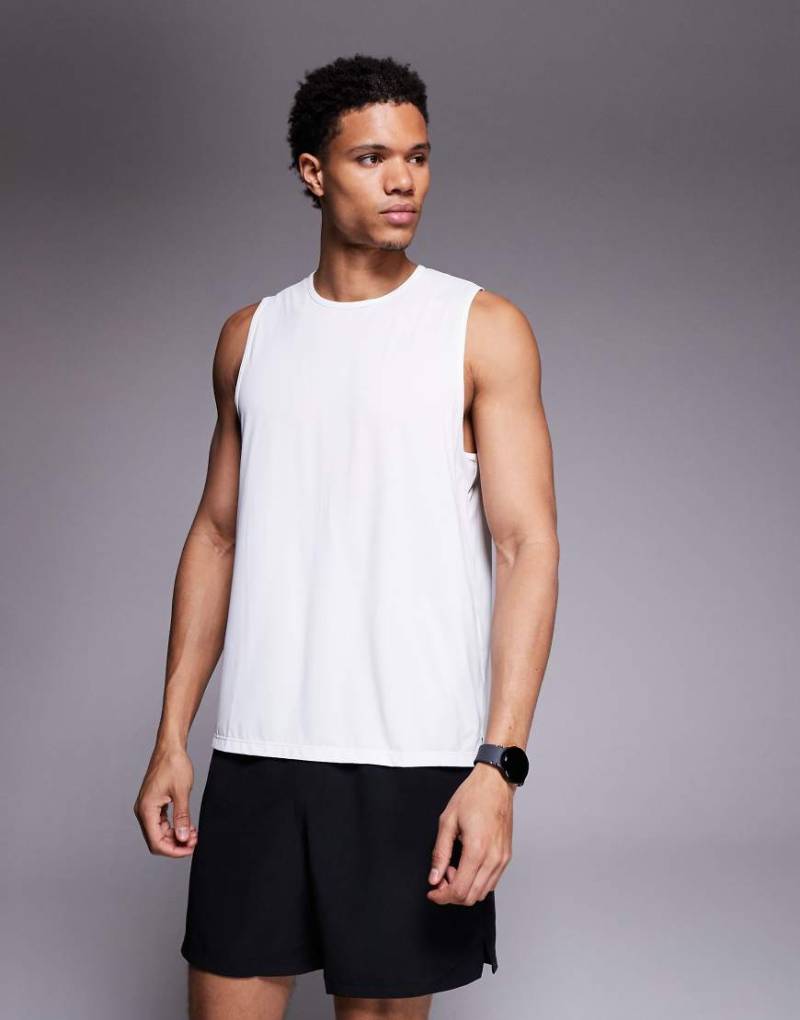 4505 - Schnelltrocknendes Lauf-Trägertop aus Nylon-Sport-Netzstoff in Weiß von 4505