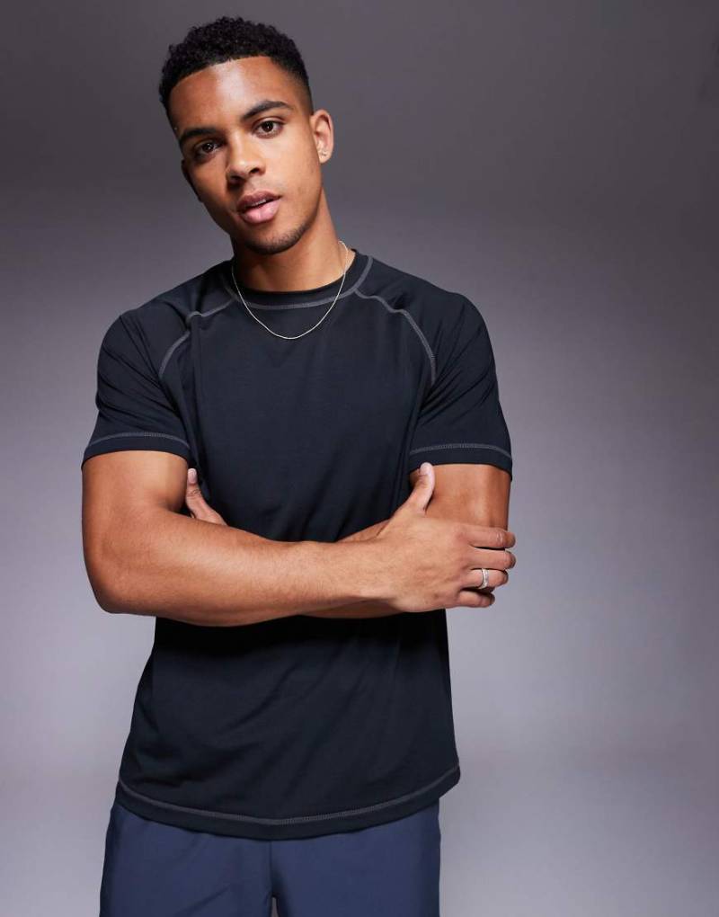 4505 - Sport-T-Shirt in Schwarz aus Netzstoff mit Kontrast-Nähten von 4505