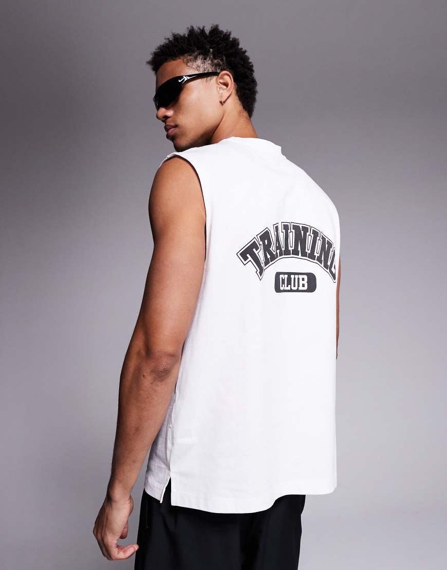 4505 - Sport-Tanktop aus schwerer, schnell trocknender Baumwolle in Weiß mit Oversize-Passform und Rückenprint von 4505