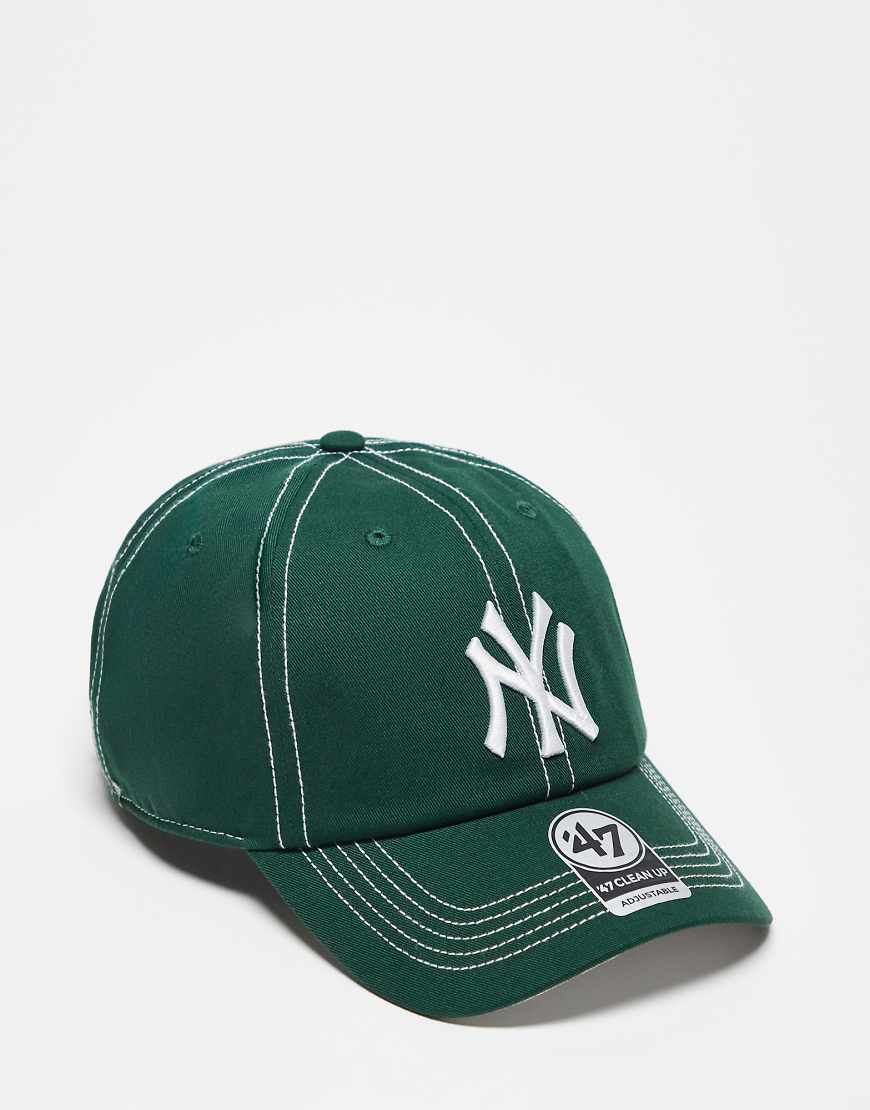 47 Brand - Clean - Kappe in Grün mit Kontrastnähten und NY-Yankees-Logo von 47 Brand