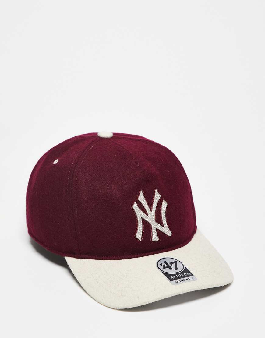 47 Brand - Hitch - Kappe in Burgunderrot mit kontrastierendem Schirm und NY Yankees Logo von 47 Brand