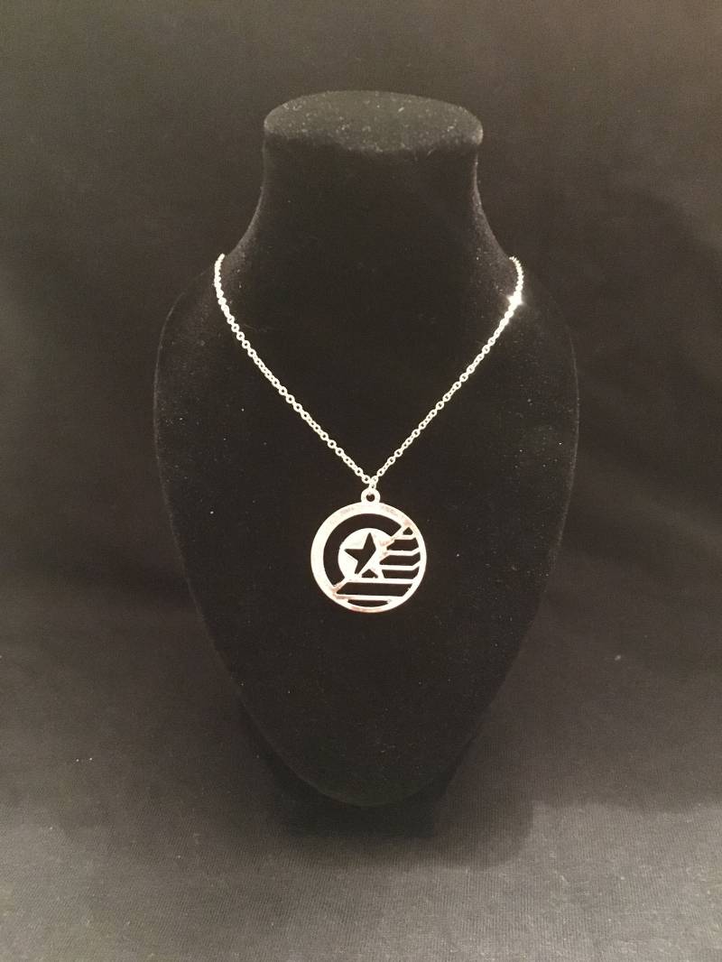 stucky Halskette von 4EverFandom