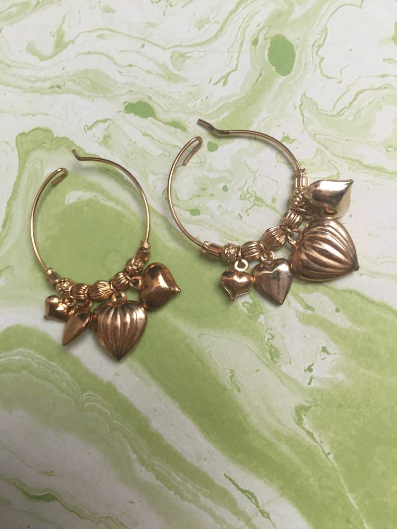 Herz Ohrringe B Goldfarbenen Metalle Reifen - Valentinstag Ohrstecker Klassiker Der 1980Er Jahre von 4SweetK