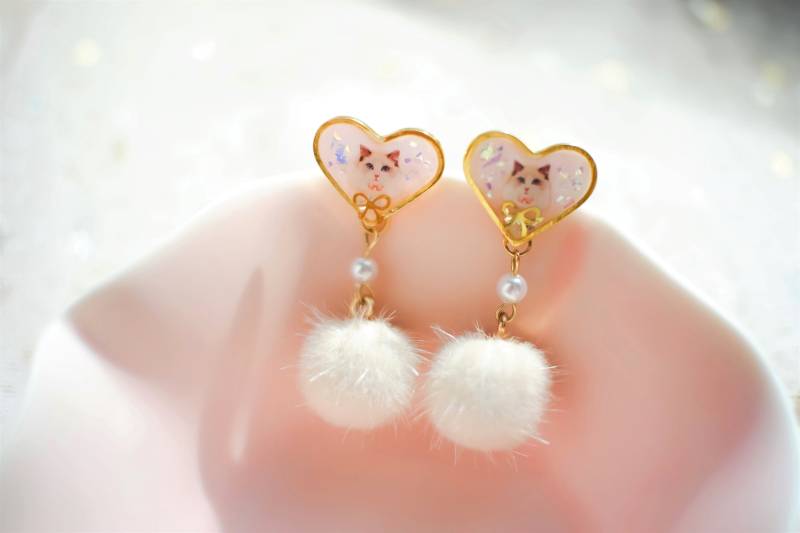 Katze Ohrringe, Geschenke Für Sie, Kawaii Harz-Schmuck Katze Ohrringe, Geschenke Für Sie, Kawaii Harz-Schmuck von 4UDesignFairy