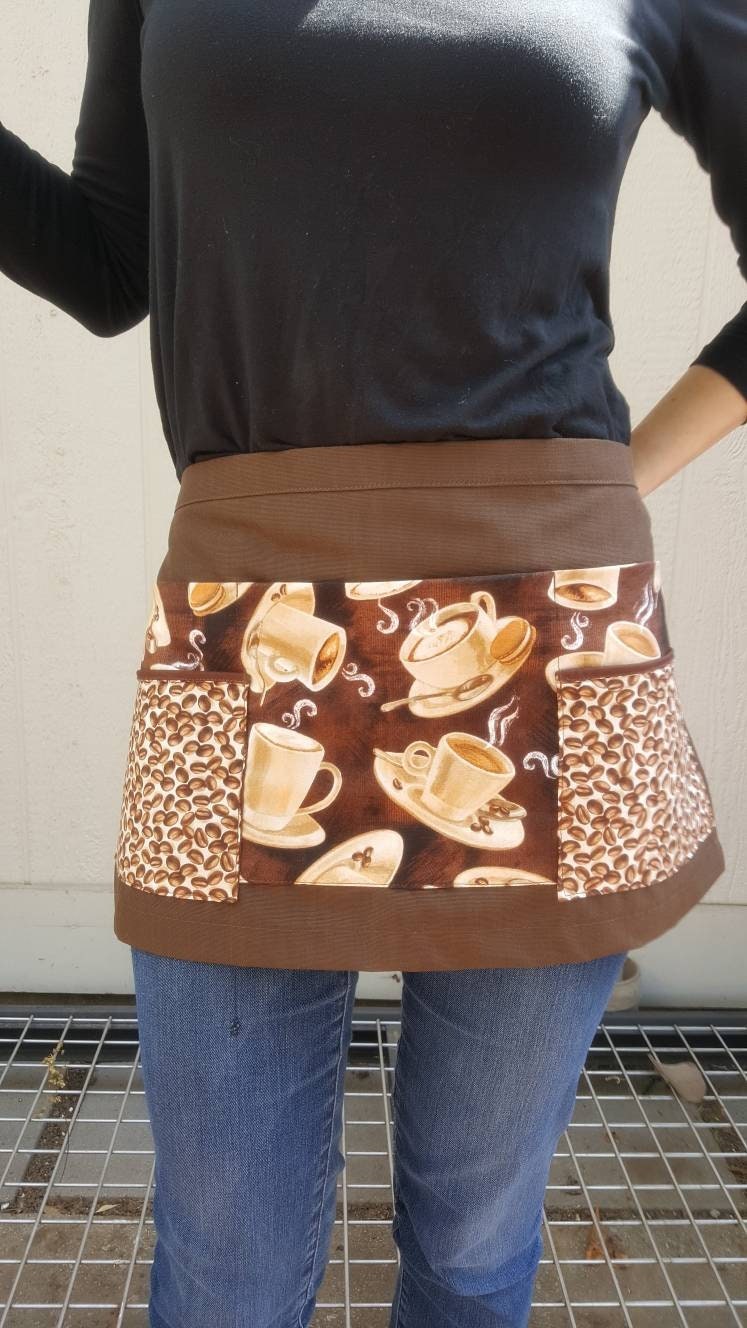 Kaffee-Druck-Schürze, Barista Schürze, Kaffeebohne Küchenschürze, Kaffee-Liebhaber-Geschenke, Kellnerin Schürzen, Schürzen Für Sie, Frauen von 4girlsbags