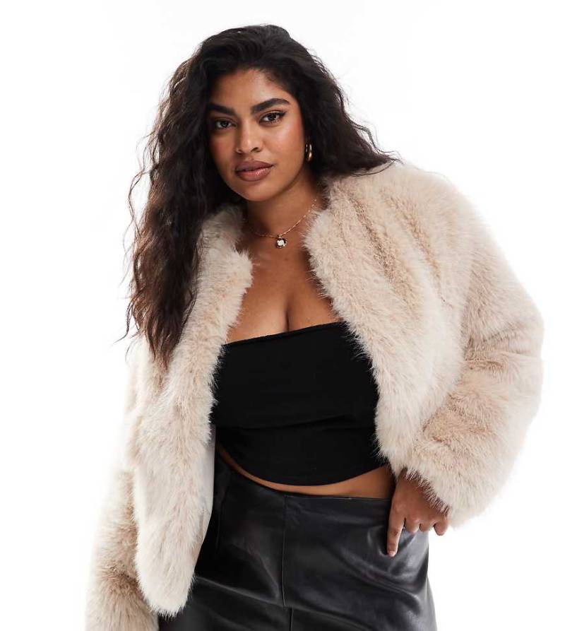 4th & Reckless Plus - Jacke aus Kunstpelz in Beige mit kurzem Schnitt und Taschendetail-Neutral von 4th & Reckless Plus