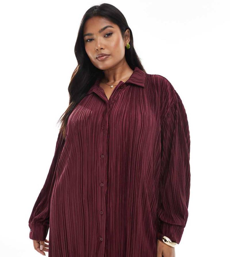 4th & Reckless Plus - Plissierte Hemdbluse in Burgunderrot mit Kragen und Knopfleiste, Kombiteil 4th & Reckless Plus - Plissierte Hemdbluse in Burgunderrot mit Kragen und Knopfleiste, Kombiteil von 4th & Reckless Plus