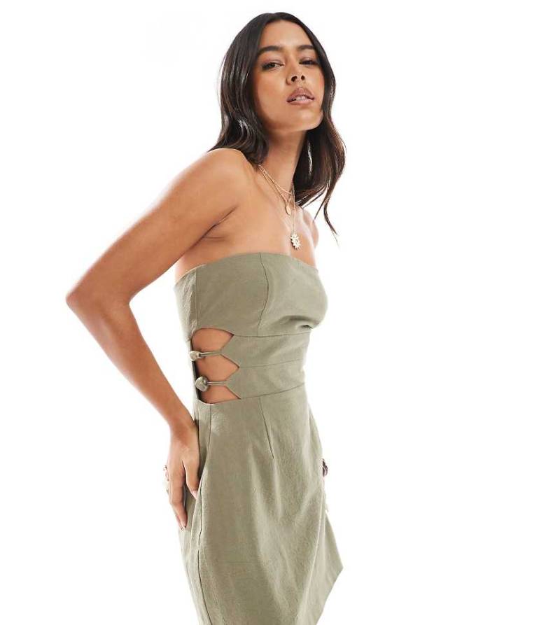 4th & Reckless - Exklusiv - Trägerloses Minikleid in Olive mit Leinenoptik, Cut-out und Perlendetail-Grün von 4th & Reckless