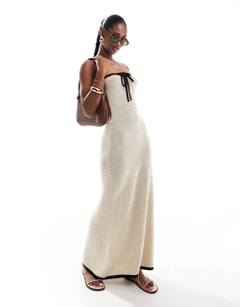 4th & Reckless - Gehäkeltes Maxi-Strandkleid in Ecru mit gebundener Vorderseite und farblich abgesetzter Kante-Weiß von 4th & Reckless