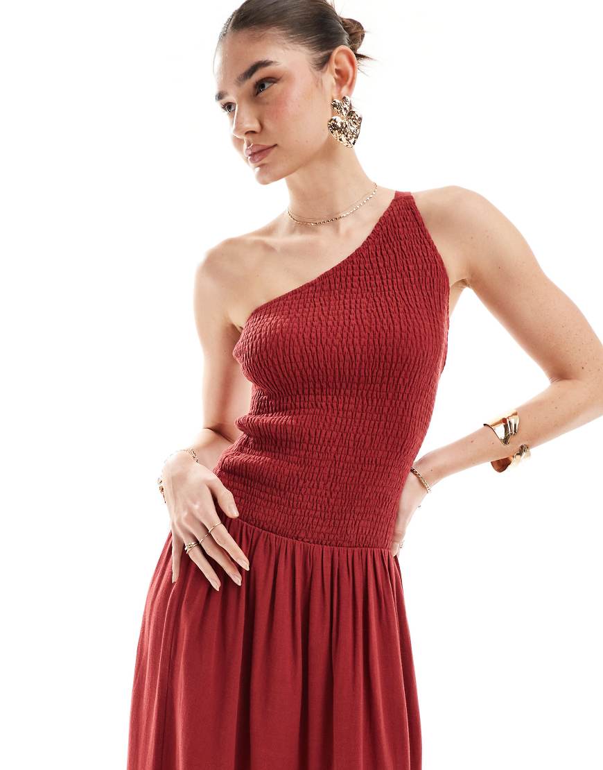 4th & Reckless - Gerafftes Maxikleid aus Leinenmix in verwaschenem Rot mit One-Shoulder-Träger und tiefer Taille 4th & Reckless - Gerafftes Maxikleid aus Leinenmix in verwaschenem Rot mit One-Shoulder-Träger und tiefer Taille von 4th & Reckless