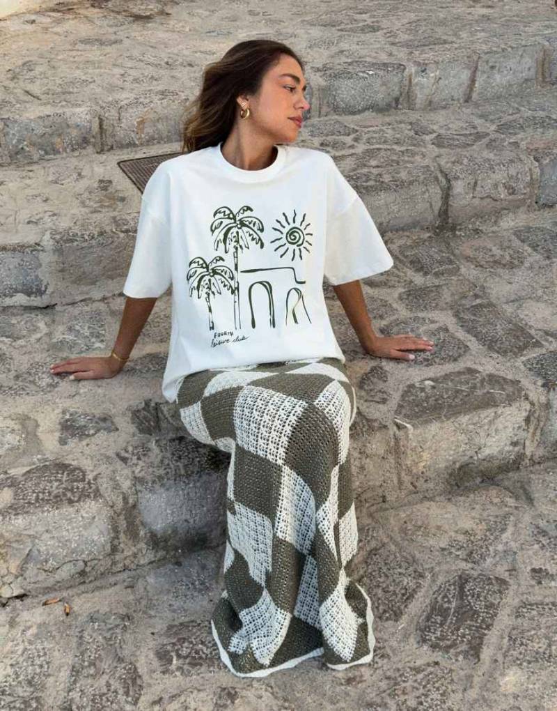 4th & Reckless x Luana Barron - Oversize-T-Shirt aus Baumwolle in Wollweiß mit Palmen-Print von 4th & Reckless