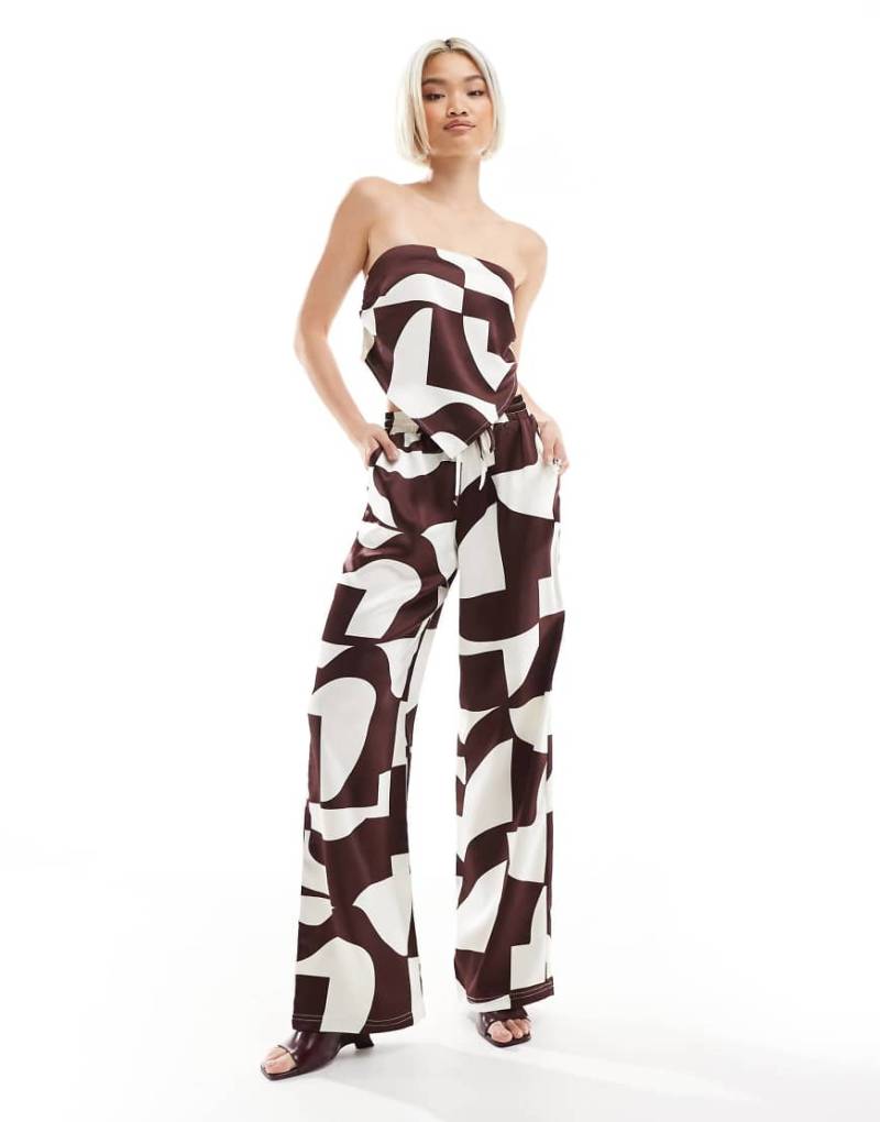 4th & Reckless - Satin-Hose in Braun mit Geo-Print, Taillenschnürung und weitem Bein, Kombiteil-Bunt von 4th & Reckless