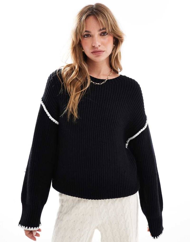 4th & Reckless - Strickpullover in Schwarz mit kontrastierender Ziernaht und abfallender Schulterpartie von 4th & Reckless