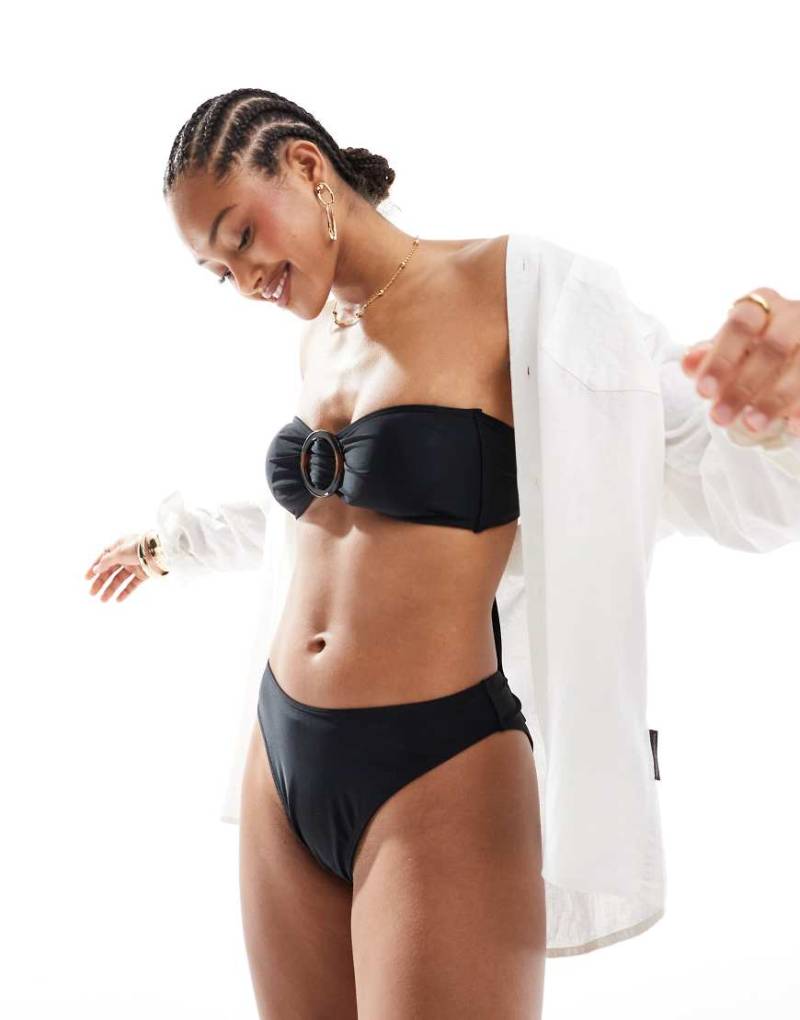 4th & Reckless - Trägerloses Bikinioberteil in Schwarz mit Schnalle in Schildpatt-Optik und Bindedetail am Rücken, Kombiteil von 4th & Reckless