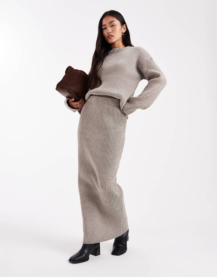 4th & Reckless - Weicher, gerippter Strickpullover in Haferbeige mit Rundhalsausschnitt, Kombiteil-Neutral 4th & Reckless - Weicher, gerippter Strickpullover in Haferbeige mit Rundhalsausschnitt, Kombiteil-Neutral von 4th & Reckless