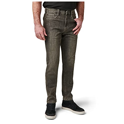 5.11 Herren Defender-Flex Jeans Slim Fit Tactical Pant, Stil 74465, Betonwäsche, 30W / 32L von 5.11