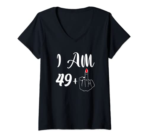 Damen Funny 50th Birthday Gift - I'm 49 + 1 Middle Finger Rude T-Shirt mit V-Ausschnitt Damen Funny 50th Birthday Gift - I'm 49 + 1 Middle Finger Rude T-Shirt mit V-Ausschnitt von 50th Birthday Shirt