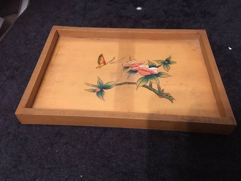 Ein Schönes Vintage Mauchline Ware Stil Holz Tablett Blondes Mit Einem Bild Von Kirschblüte Und Schmetterling von 5426408