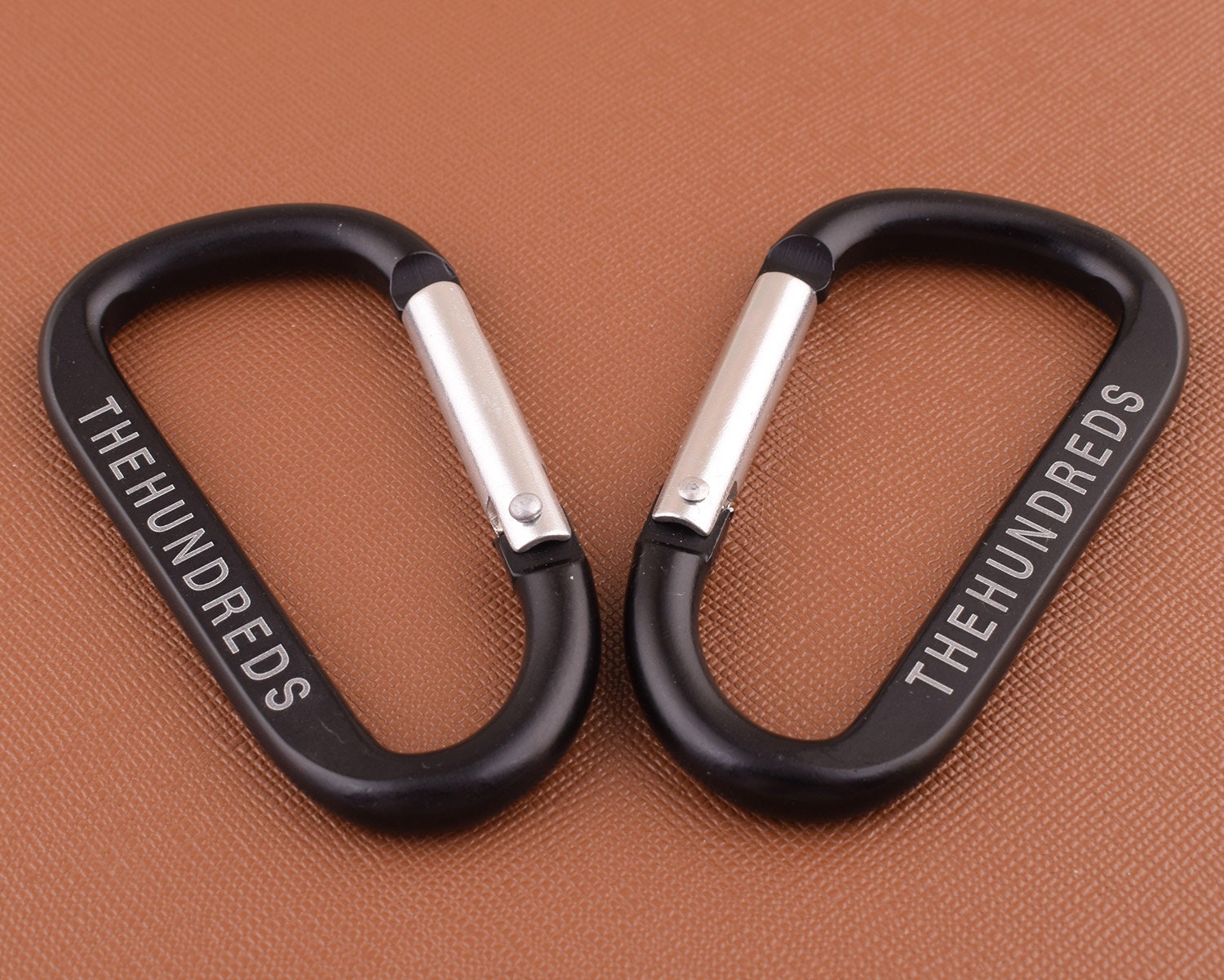 Schlüsselanhänger Aluminium Karabiner Schwarz Karabiner, 58 Mm Camp Snap Haken Clip Mit Buchstaben von 5AHachiHouses