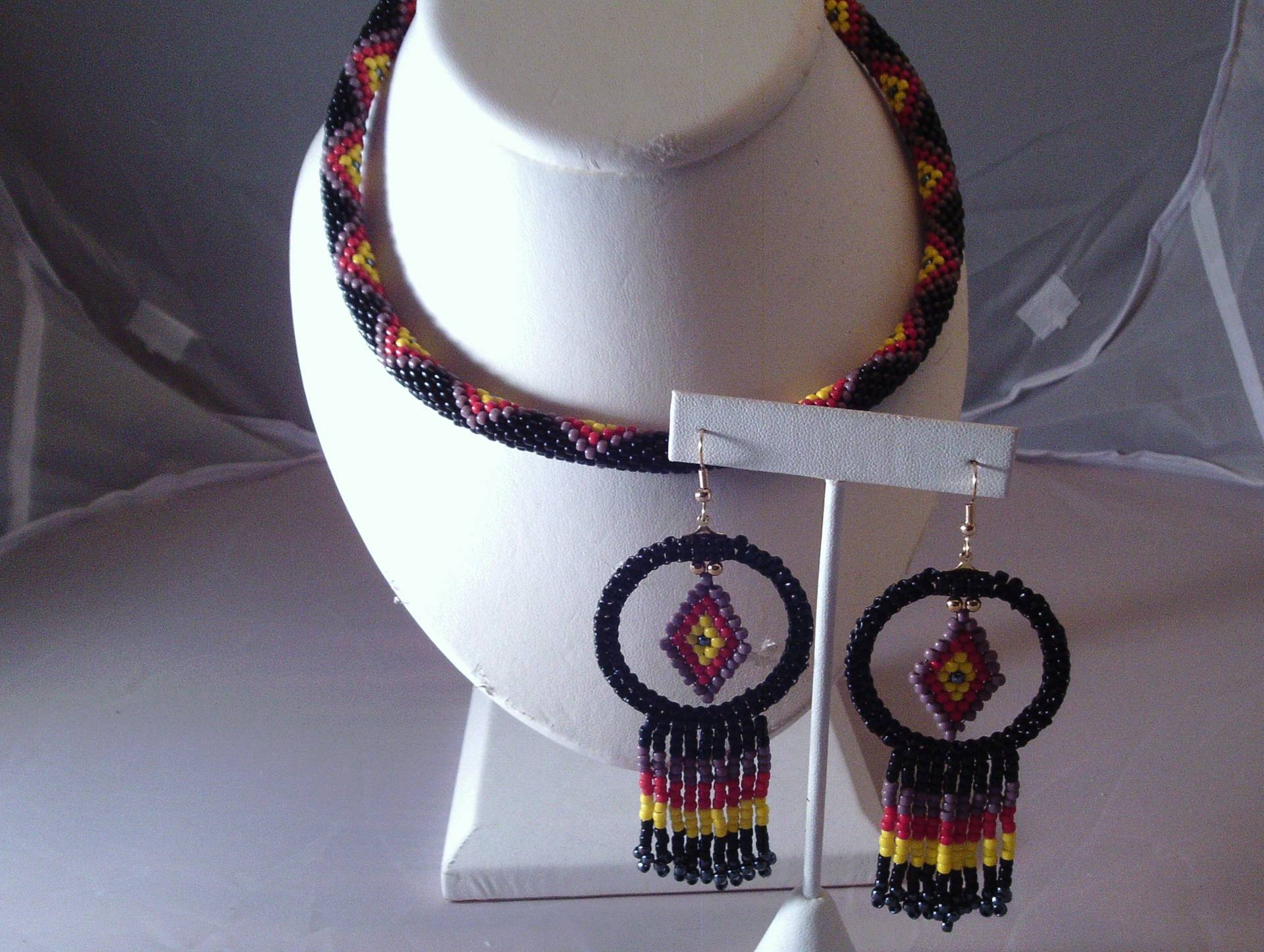 Diamant-Motiv Perle Häkeln Halskette Und Ohrringe Set von 5FreeWolves