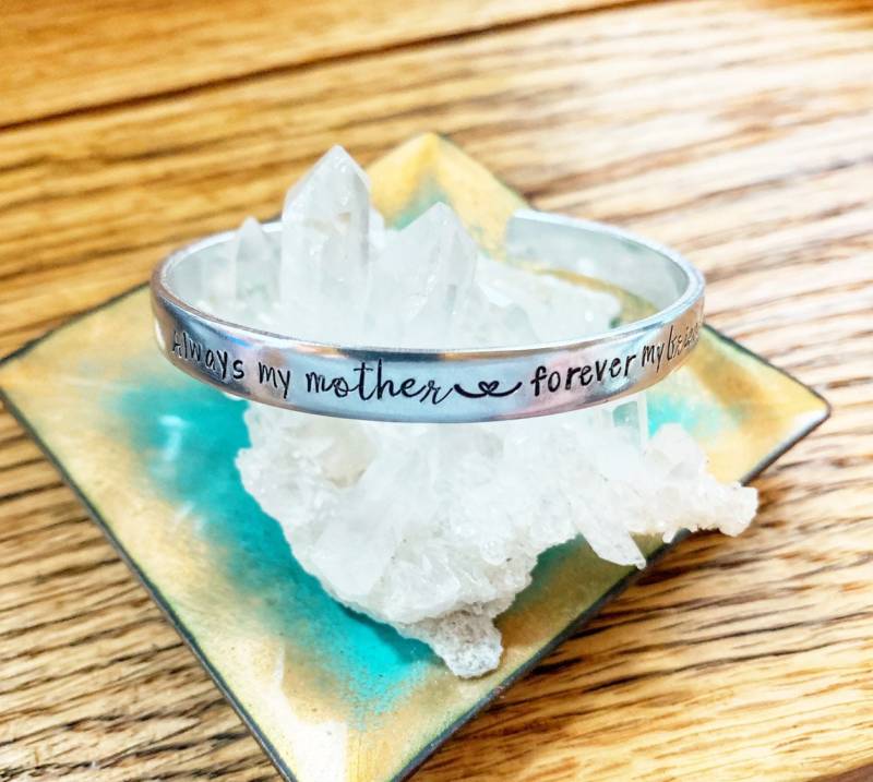Handgestempeltes Immer Meine Mutter Für Mein Freund Manschettenarmband, Danke Geschenk Mama, Muttertag, Personalisiert Stiefmutter Handgestempeltes Immer Meine Mutter Für Mein Freund Manschettenarmband, Danke Geschenk Mama, Muttertag, Personalisiert Stiefmutter von 5StonesDesigns