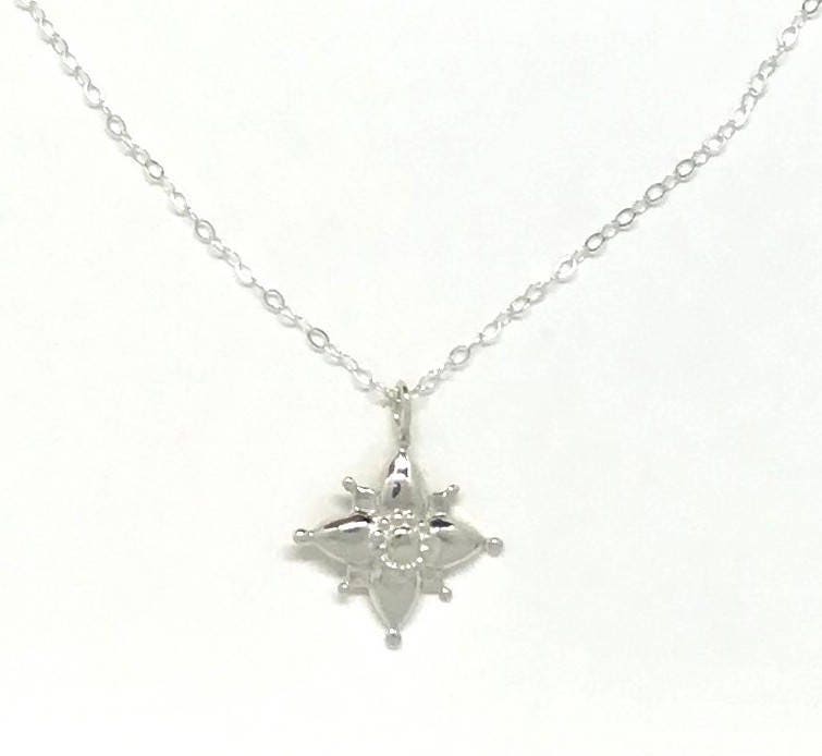 Sterling Silber, True North, Vier Punkt Stern, Kompass-Anhänger Auf 18" Kette Sterling Silber, True North, Vier Punkt Stern, Kompass-Anhänger Auf 18" Kette von 6XSterling
