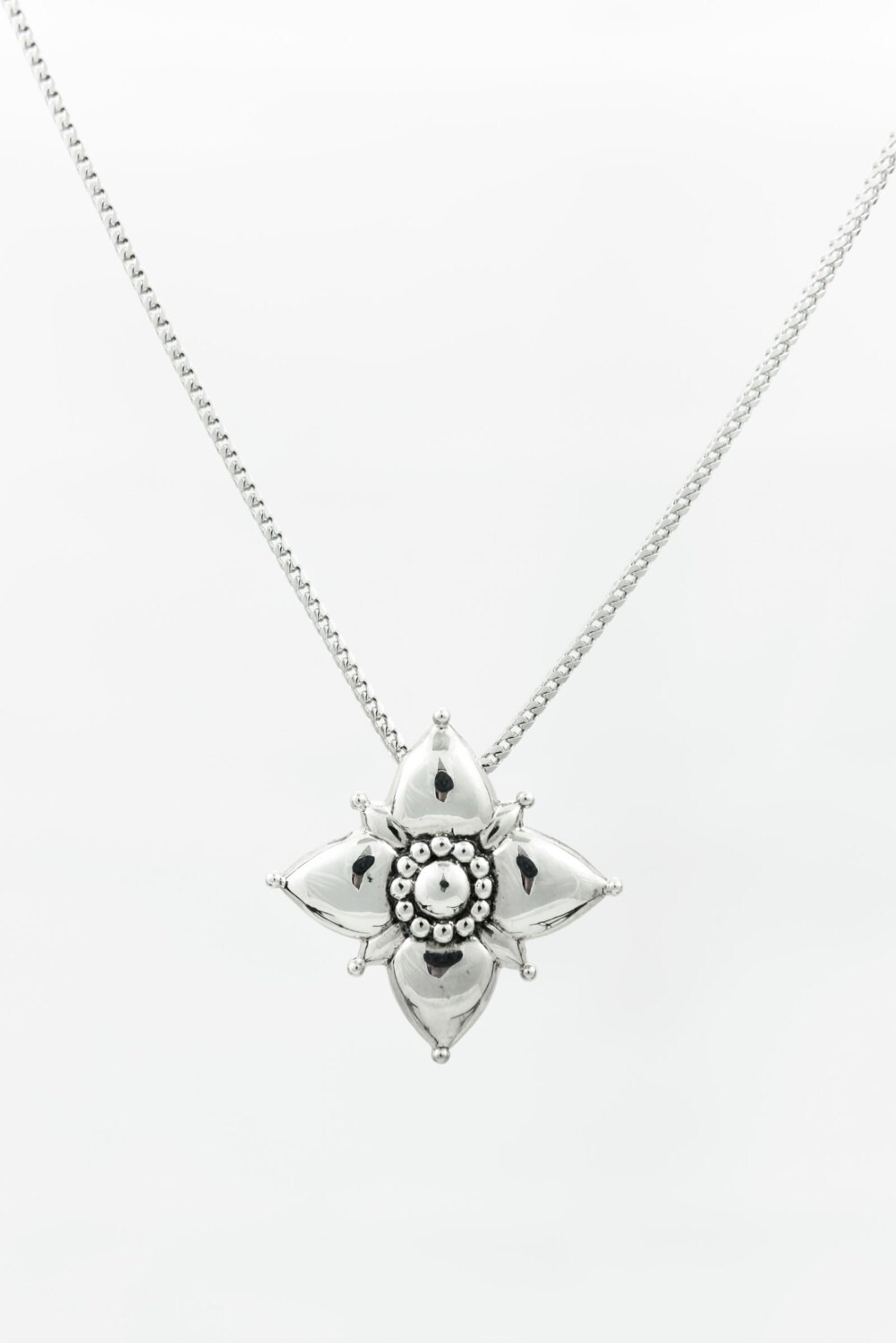 Sterling Silber Halskette True North Vier Punkt Star Cabrio Anhänger/Brosche Mit 18" Kette Sterling Silber Halskette True North Vier Punkt Star Cabrio Anhänger/Brosche Mit 18" Kette von 6XSterling