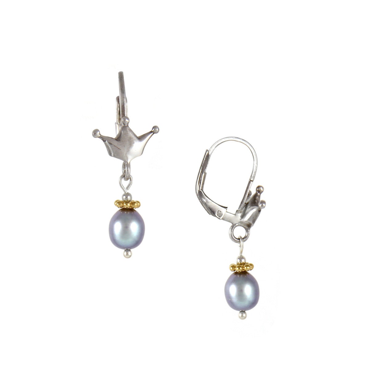 sterling Silber Kleine Krone Ohrringe Mit Grauen Süßwasser Perle Tropfen sterling Silber Kleine Krone Ohrringe Mit Grauen Süßwasser Perle Tropfen von 6XSterling